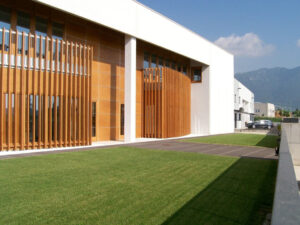 rivestimenti e facciate serramenti in legno