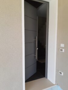 portoncini d'ingresso in legno